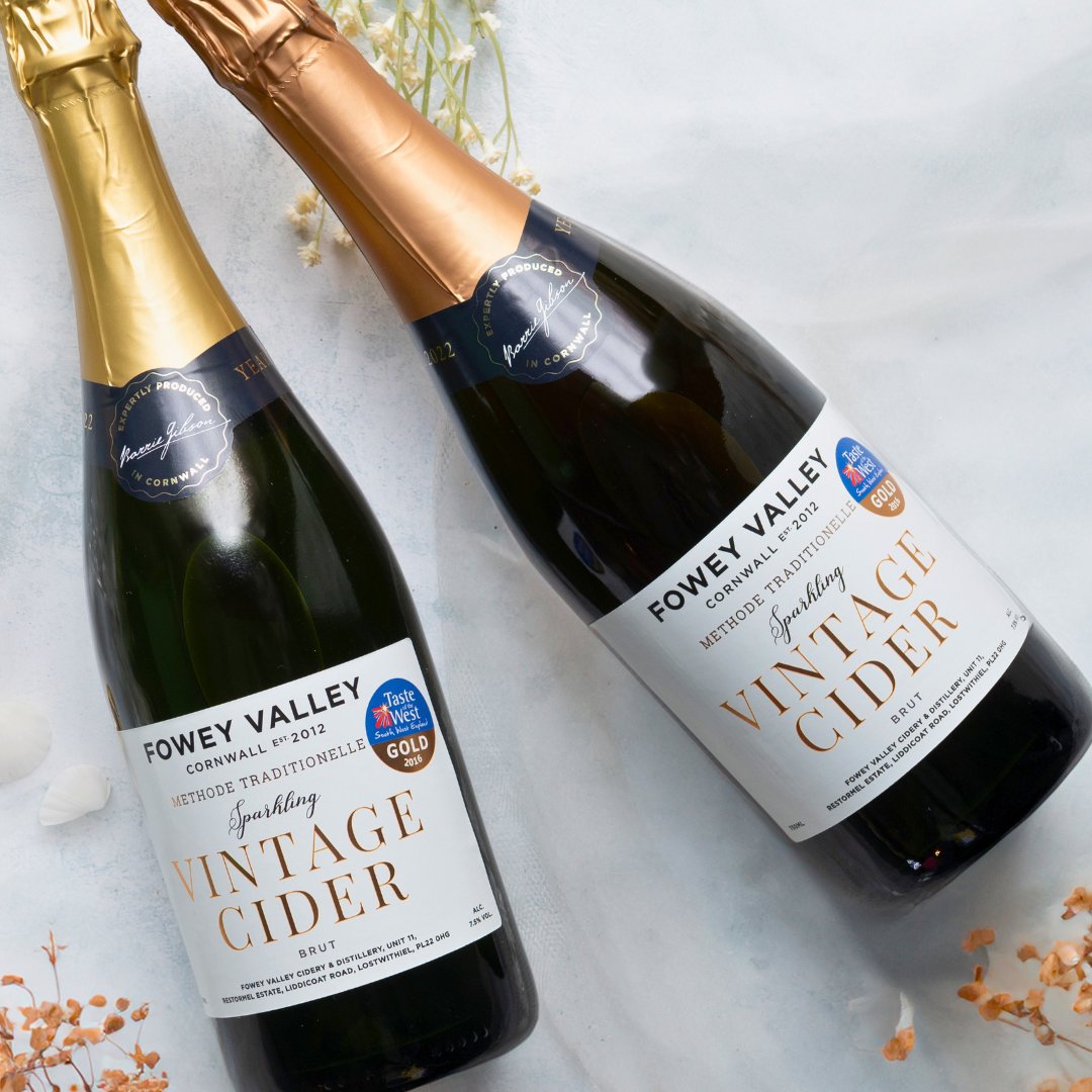 foweyvalley's tweet photo. Searching for the perfect wedding gift? Or perhaps you're looking for something special for someone who cherishes Cornwall as much as we do?

At Fowey Valley, we’re a small, passionate business crafting award-winning ciders, spirits, and artisan treats - all made from scratch! https://t.co/ehyHJSBCgI