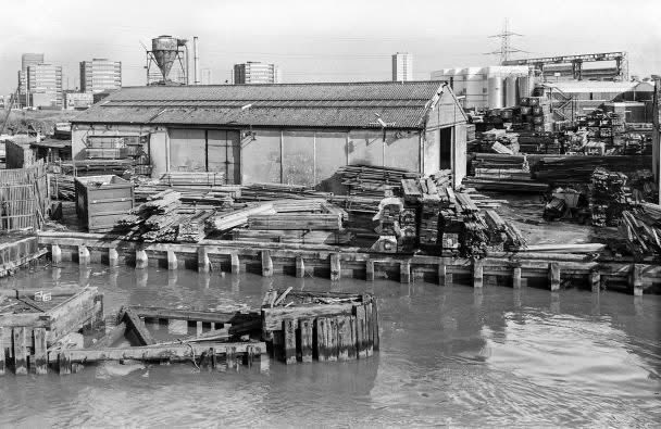 Pictures Of M &amp; J Reuben, London Sawmills In East India Dock Road, Canning Town From 1983 - 1992