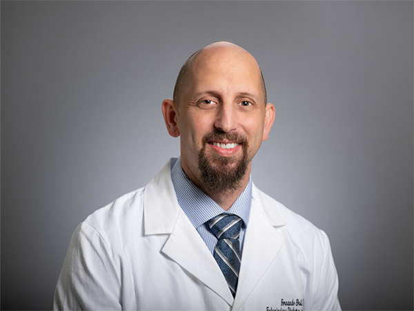 A new study by UCDC Associate Scientist Fernando Bril, M.D., finds prevalence of MASLD in people with #diabetes has decreased in the U.S., but rates of liver fibrosis are still rising.  
Read more:🔗 go.uab.edu/brilmasld
<a href="/UAB_endocrine/">UAB Endocrinology Diabetes and Metabolism</a> <a href="/UABHeersink/">UAB Heersink School of Medicine</a>