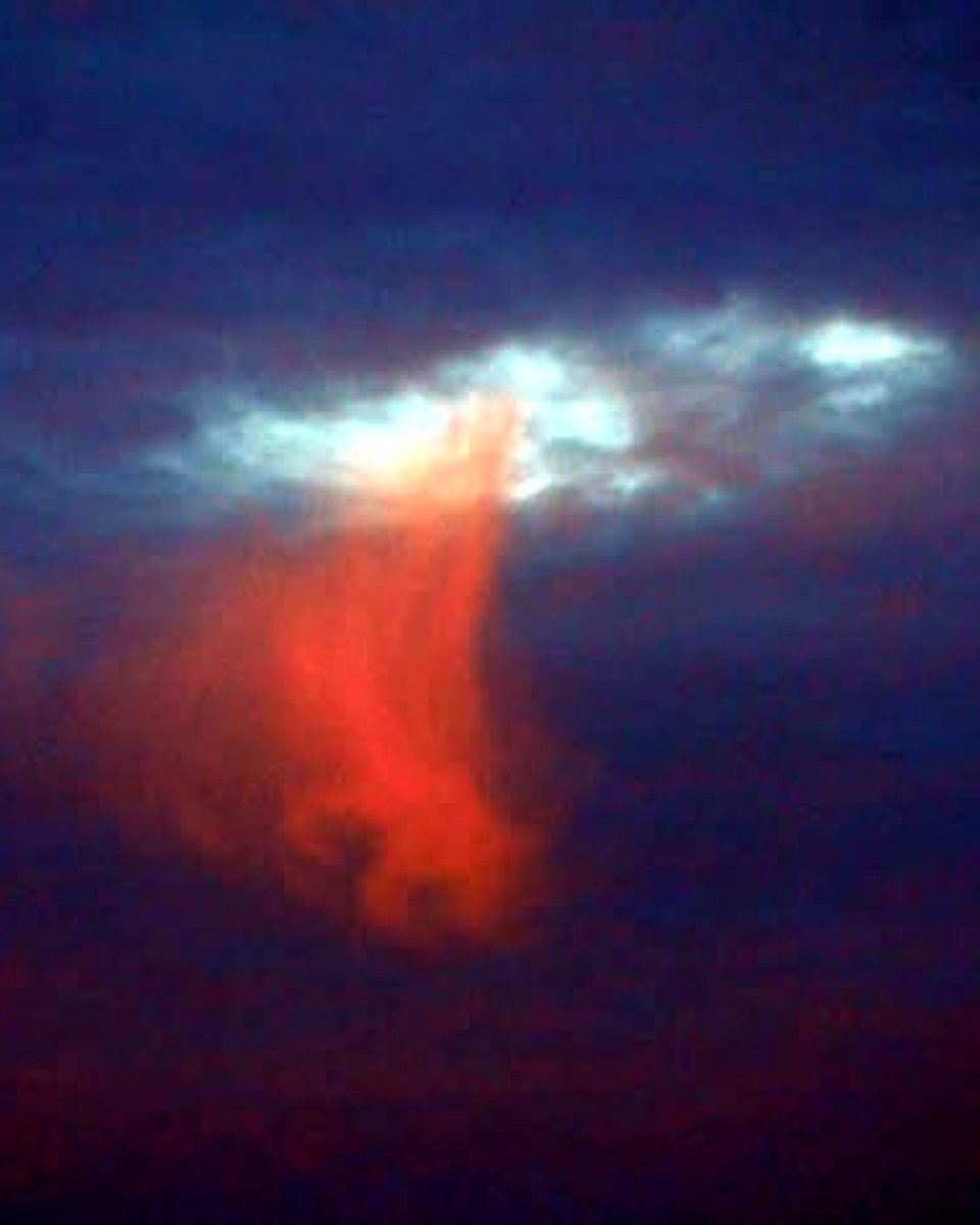 daniel_harary's tweet image. 🚨 This Week at The WOW! Signal News 🚨

Big things are happening in the world of Disclosure and Beyond 👽✨
** Tickets on Sale Now for the Fall 2025 Ancient Aliens LIVE! Tour
** Society for UAP Studies Unveils New Framework for UAP Research
** Updates from Danny Sheehan’s New…