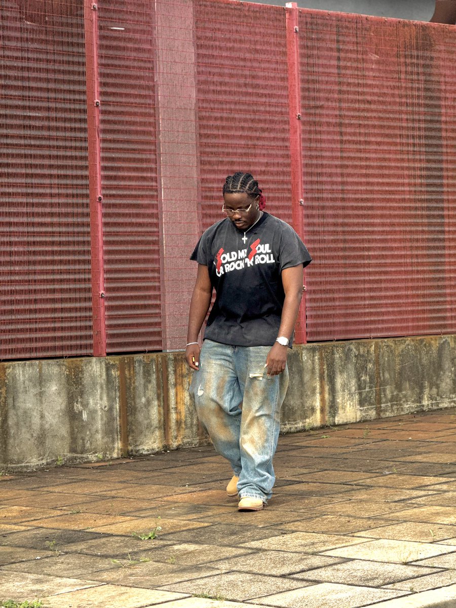 Nothing Dey this life Eat healthy mind your business💸🫶 #explorer #LaCasaDeLosFamososMx #fypviraltwitter