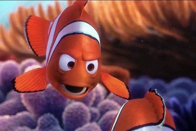 barbie_context's tweet image. Crees que puedes ir por la vida sin llevar efectivo, creyendo que en todos los lugares tendrán pago con tarjeta pero no es así nemo