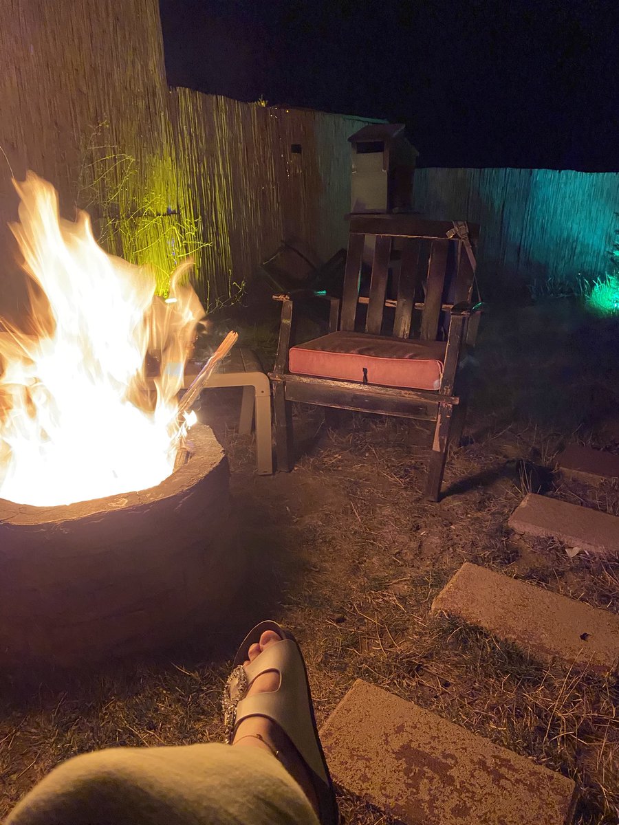 Rojek bi kefxweşi û bi xemgini bû.