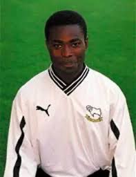boo2rel's tweet photo. @PaulSis01 Tonton Zola Moukoko? https://t.co/tYqSaw6BHs