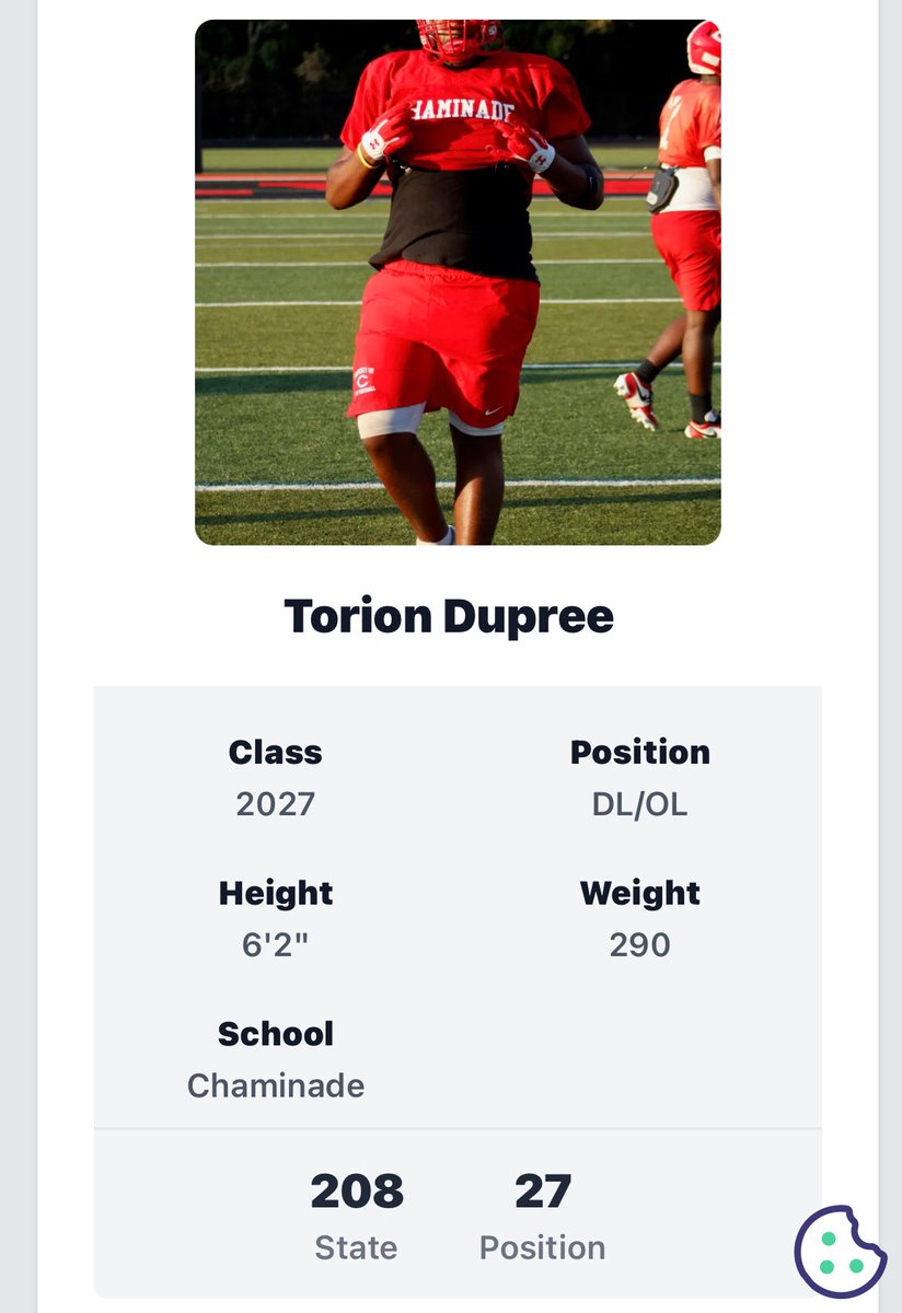 So grateful to be ranked as the 27th defensive lineman in Missouri ! Alot to prove this season
@ccpfootballteam <a href="/PrepRedzoneMO/">Prep Redzone Missouri</a> <a href="/JPRockMO/">JP Rock</a> <a href="/CDS_34/">Coach Street</a>