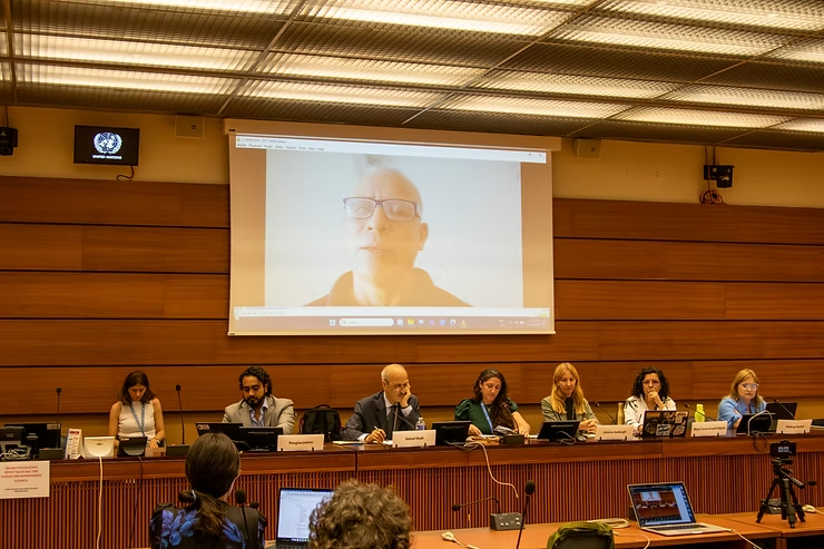 📣  Diversas organizaciones de sociedad civil alertamos en el marco del Consejo de Derechos Humanos sobre la creciente deshumanización hacia las personas en situación de movilidad humana en las Américas.

📄 Lee la nota completa acá 👇
🔗lc.cx/Qa3LOg