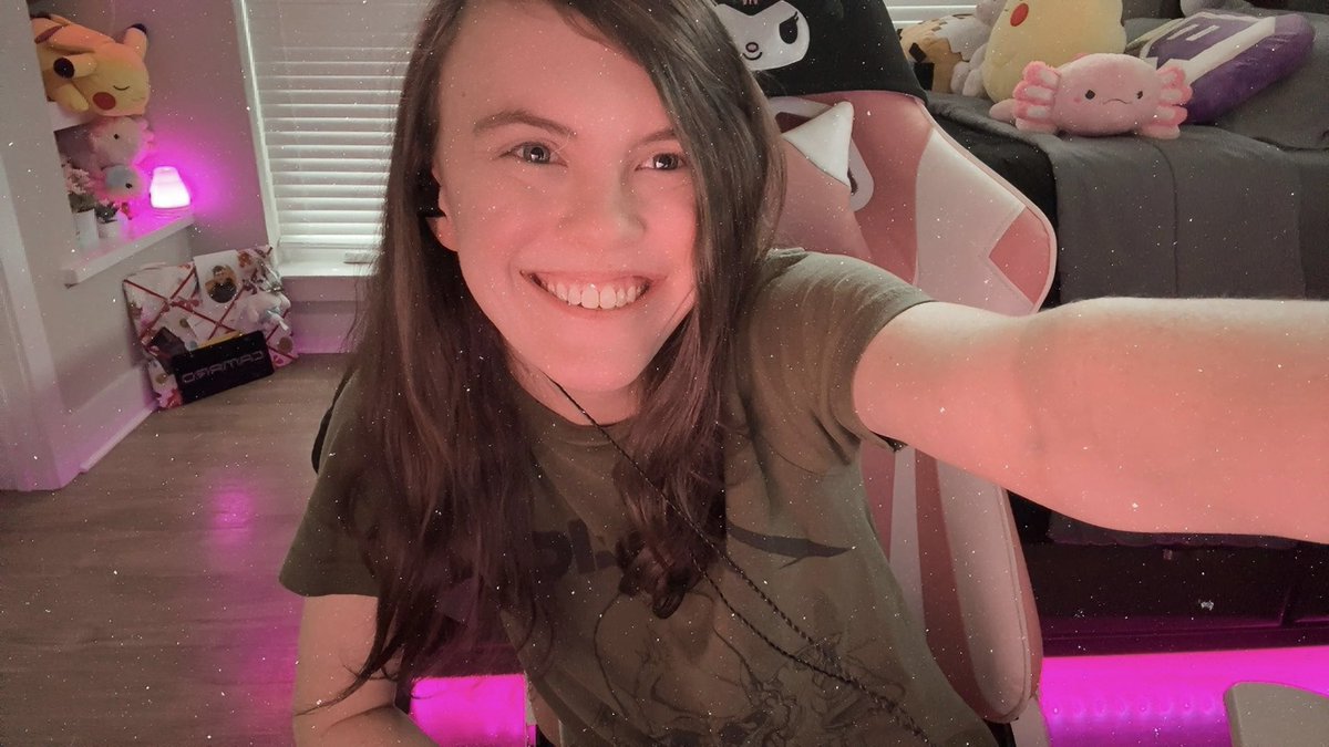 CamGames181643's tweet photo. ๐ฎ Be honestโฆ here for the game or for me? ๐๐ Bonus points if you make me blush. #GamerGirl #CuteButDeadly #WarzoneBaddie #FPSQueen #StreamerVibes #SoftButDeadly #GamerCutie #CallOfDuty #GamerLife #WarzoneQueen #GameAndSlay #WarzoneVibes #WomenWhoGame #PrettyAndDeadly https://t.co/DTHjRKouql