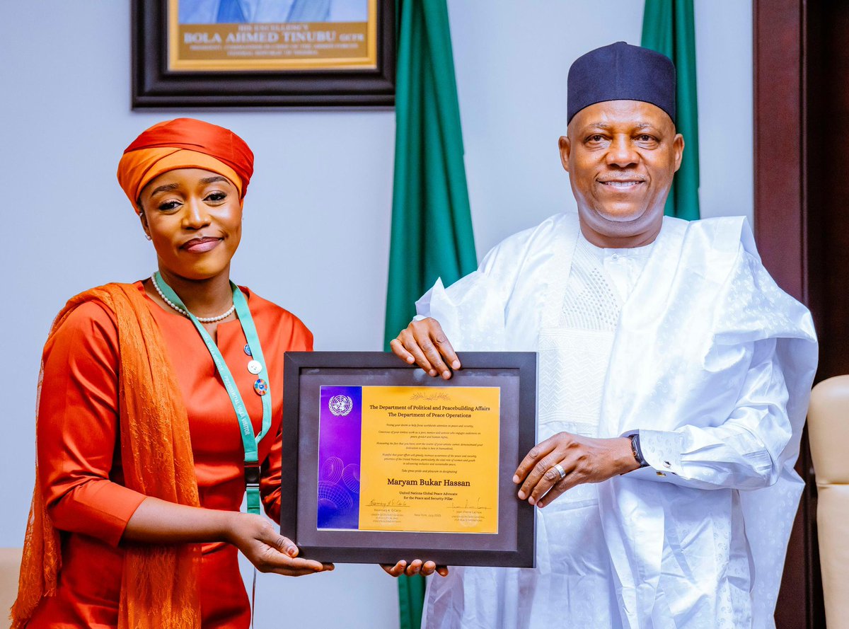 officialSKSM's tweet photo. The Nigerian government has pledged unalloyed support to the newly appointed United Nations Global Advocate for Peace, @Alhan_islam, in her bid to promote unity and peace across the globe.

Vice President @KashimSM, who disclosed this on Monday in Abuja, described the appointment of Maryam, a Nigerian spoken word artist and peace advocate who is the first person to hold the role across the @UN’s entire Peace and Security Pillar, as well-deserved.

Speaking when the United Nations Global Advocate for Peace led her team on a courtesy visit to his office at the Presidential Villa, VP @KashimSM noted that Maryam had been consistent in her peace advocacy, as depicted in one of her videos that went viral: “Violence Has No Religion.”

“That is the Nigeria of our dreams, and she (Maryam) has been consistent, and one of her ardent contributions was that video that went viral: ‘Violence Has No Religion.’ To me, it is the crowning glory of her career. I have watched that particular video more than a hundred times because it is very inspiring,” the Vice President stated.