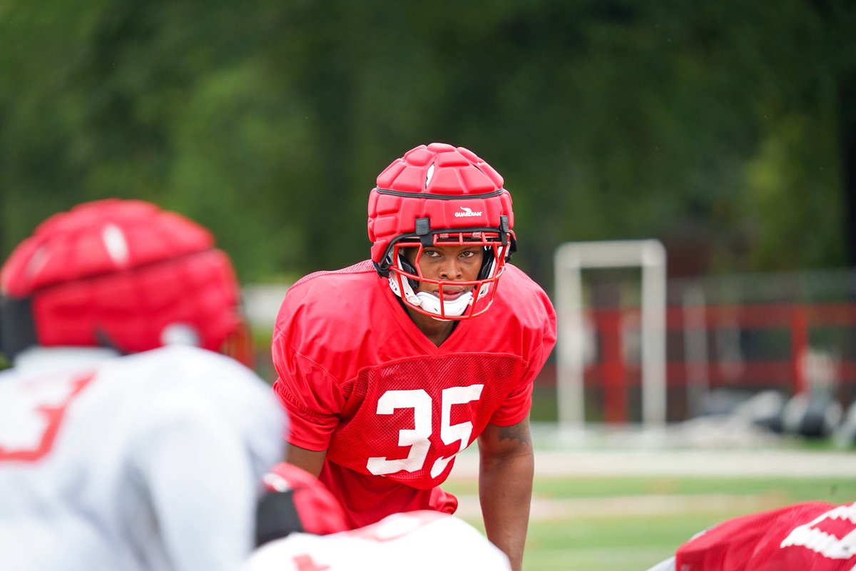 Newberry_FB's tweet photo. 𝐖𝐎𝐊𝐄 𝐔𝐏 &amp; 𝐂𝐎𝐌𝐏𝐄𝐓𝐄𝐃‼️
#WeAreOne | #getNorgetOUT🐺 https://t.co/U1RetDoXtq