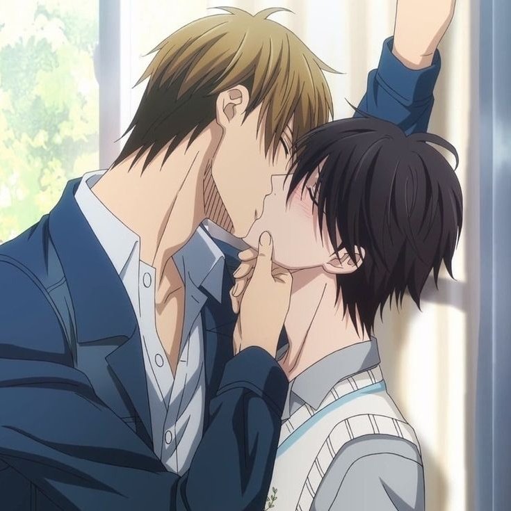 blup_dates's tweet image. [#TOPFORM] 

   anime                                       real life