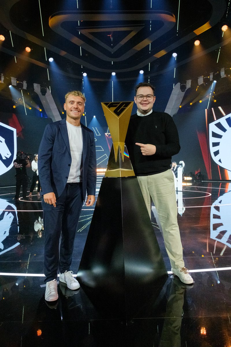 Richard Buckley tweet media