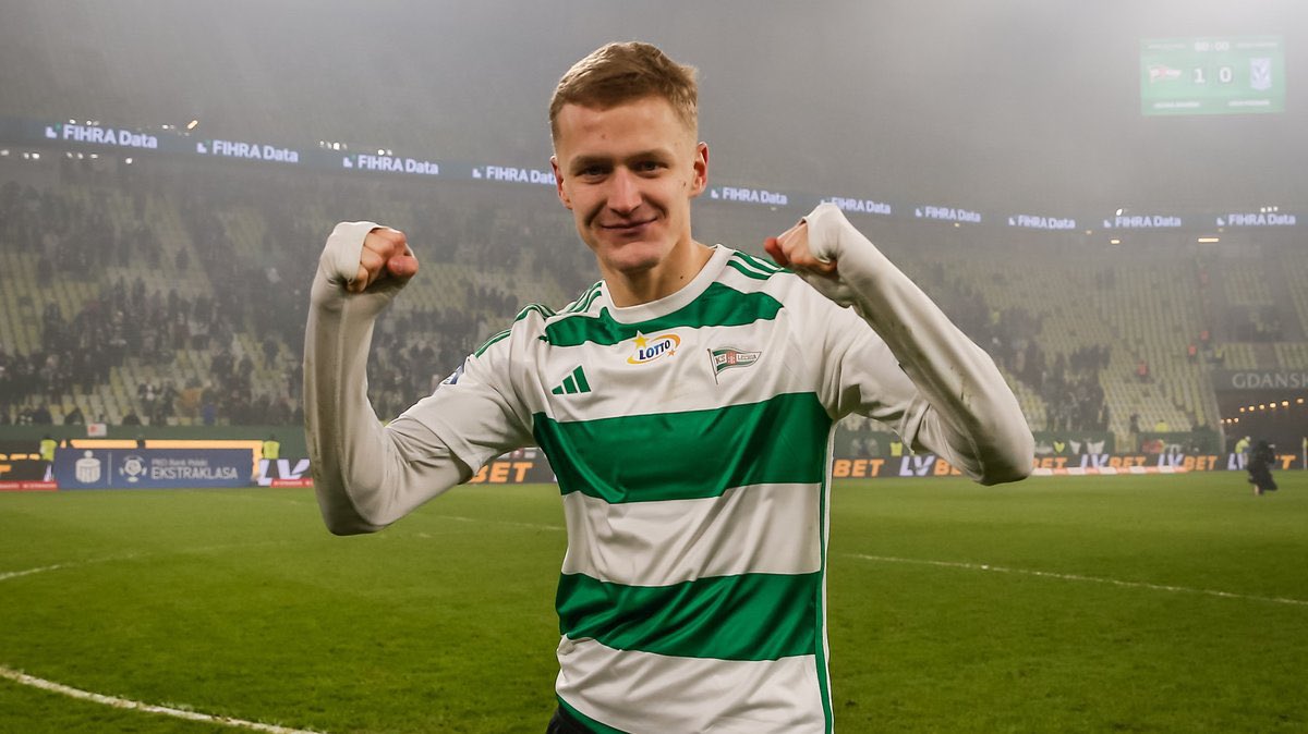 LGZ_Scouting's tweet photo. Tomas Bobcek (23 yrs) for @LechiaGdanskSA  this season so far: 

326- minutes 
5-⚽️
1-🅰️

Check out this Slovakian forward 🔥

#Football #scouting #Bobcek #Ekstraklasa #LechiaGdansk https://t.co/SzC6duAuV9