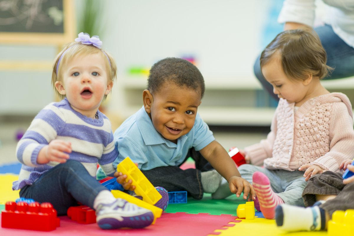 Our New England Head Start Training/Tech Assistance Network helps #ece professionals respond to the unique needs of diverse communities and to strengthen services for children from birth to five and their families. #educators #kids #learning #development donahue.umass.edu/headstartnewen…