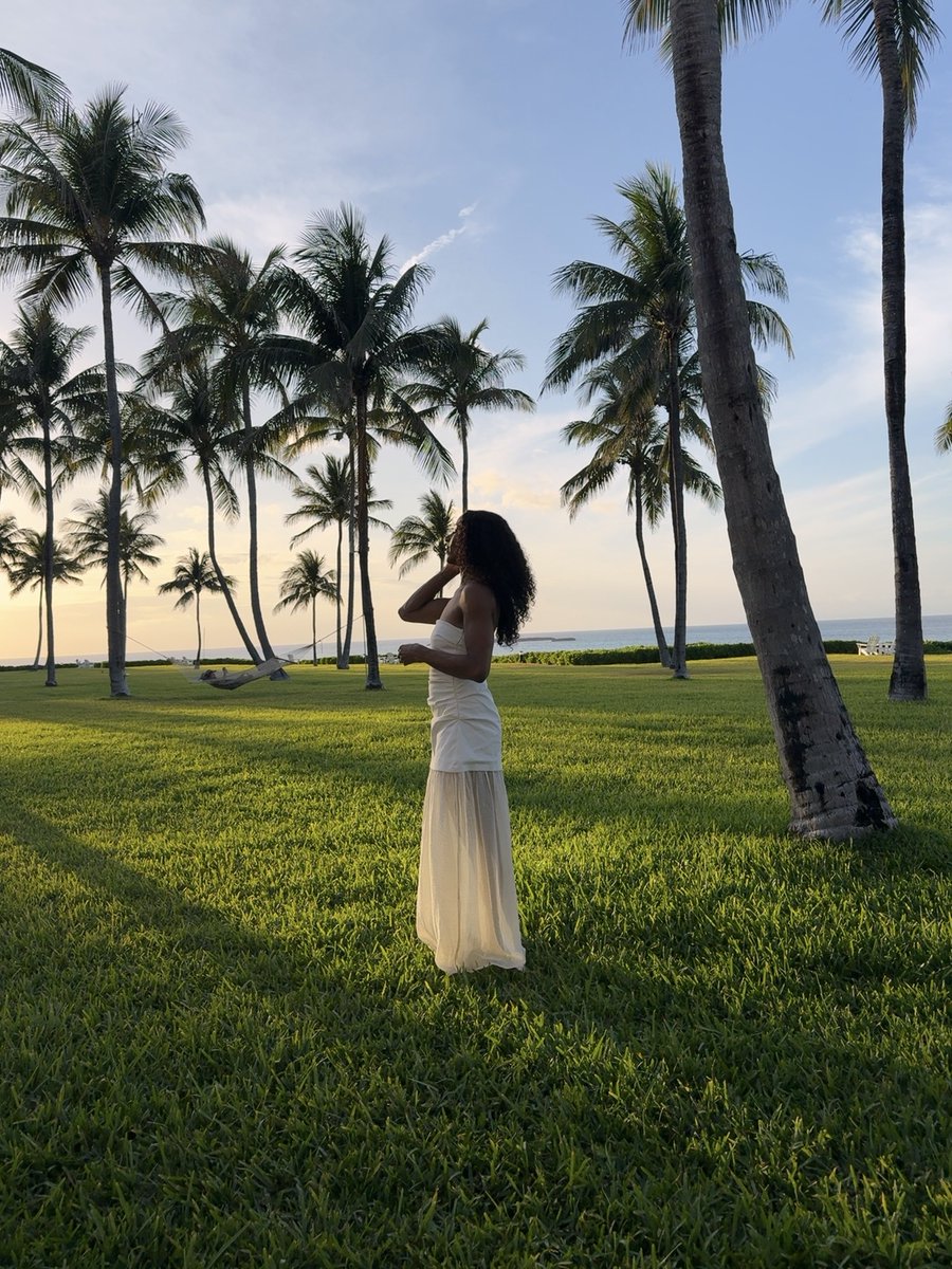 New week, same island glow. 

📷photo by: <a href="/sashaexeter/">Sasha Exeter</a>

#FSOceanClub #FourSeasons