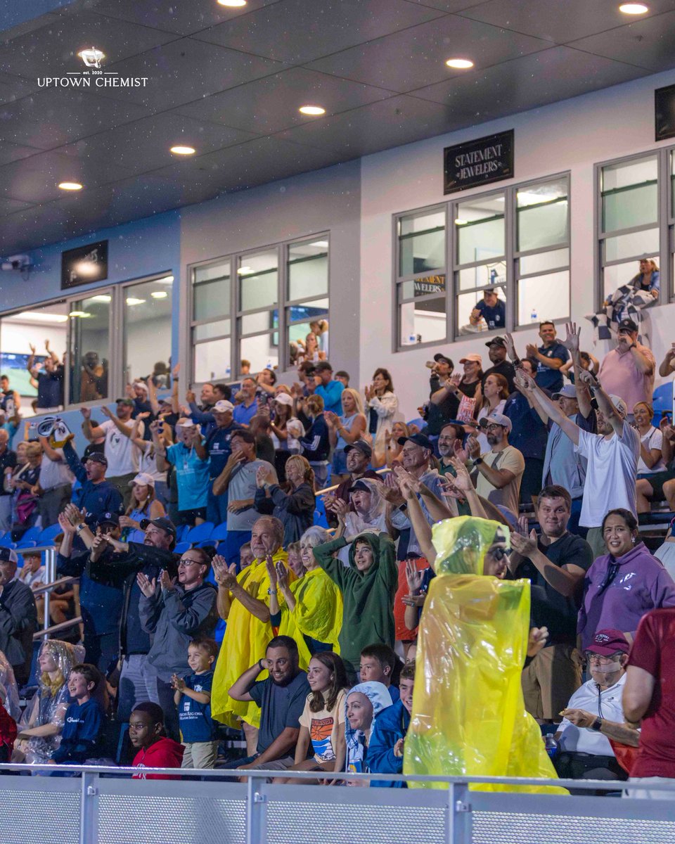 fcnaples_'s tweet photo. Your energy has been unstoppable Naples 🔥

Fan Moments presented by Uptown Chemist 💙

One more home game this month. Let’s finish August strong. We need you louder than ever for the playoff push. 💪 

🆚 Westchester SC
🏟 Paradise Coast Sports Complex Stadium
🗓️ Saturday, August 30
⏰ 7:00 PM Kickoff
🎟 https://t.co/x77aF1AA6L

#FCNaples #UptownChemist #FanMoments #NaplesFL #SWFL