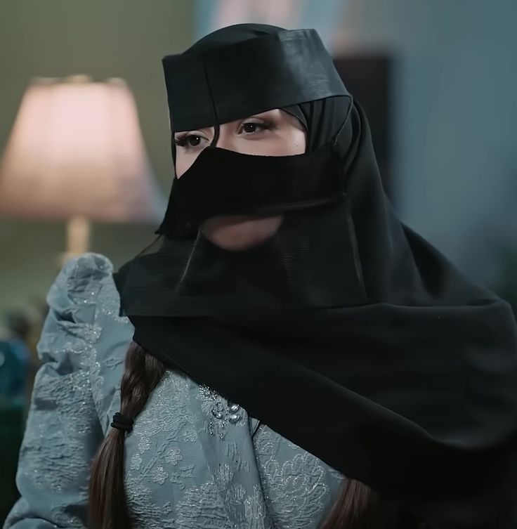 بعيـد عن الغـرور مستحيـل ننكسب بالساهِـل ، لأن فعلاً نستاهِـل ينتعب عليـا🦌♥️..