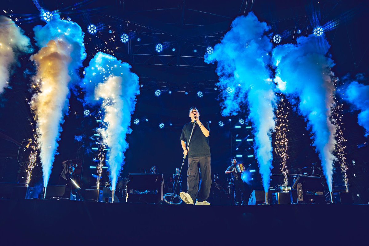 Intervallenato's tweet photo. @Jorgitoceledon es el artista #vallenato que más ha #conquistado países con su vallenato y así lo ratifican sus recientes presentaciones en Estados Unidos, Venezuela, Paraguay y México. https://t.co/NVNbrXZwbm https://t.co/z556iBznVm