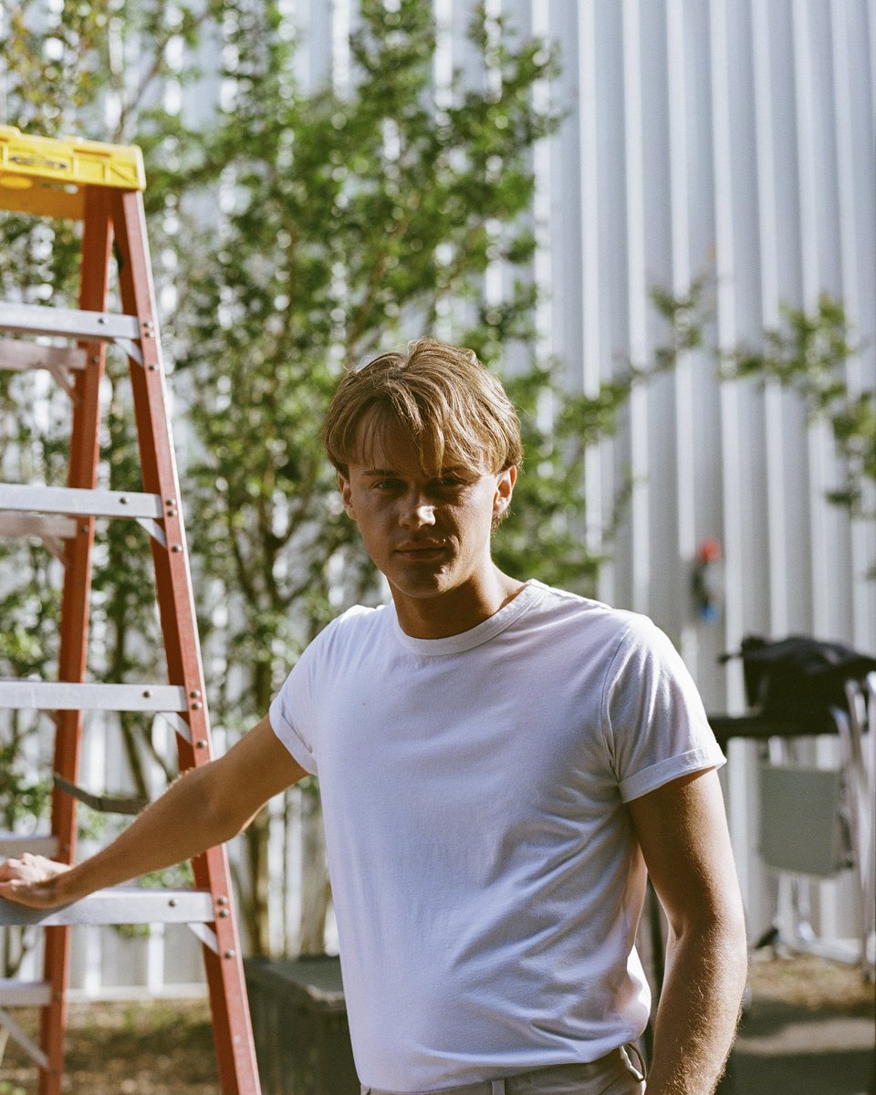 thesummeritp's tweet image. Just a little something to take the edge off.