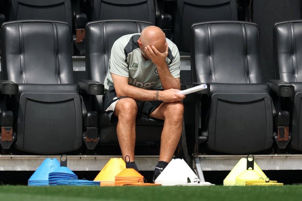 My Spotify premium is finished. If I pay, Barcelona will get money to buy players 😭💔