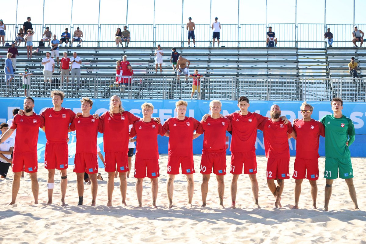 Axel Damm tweet media