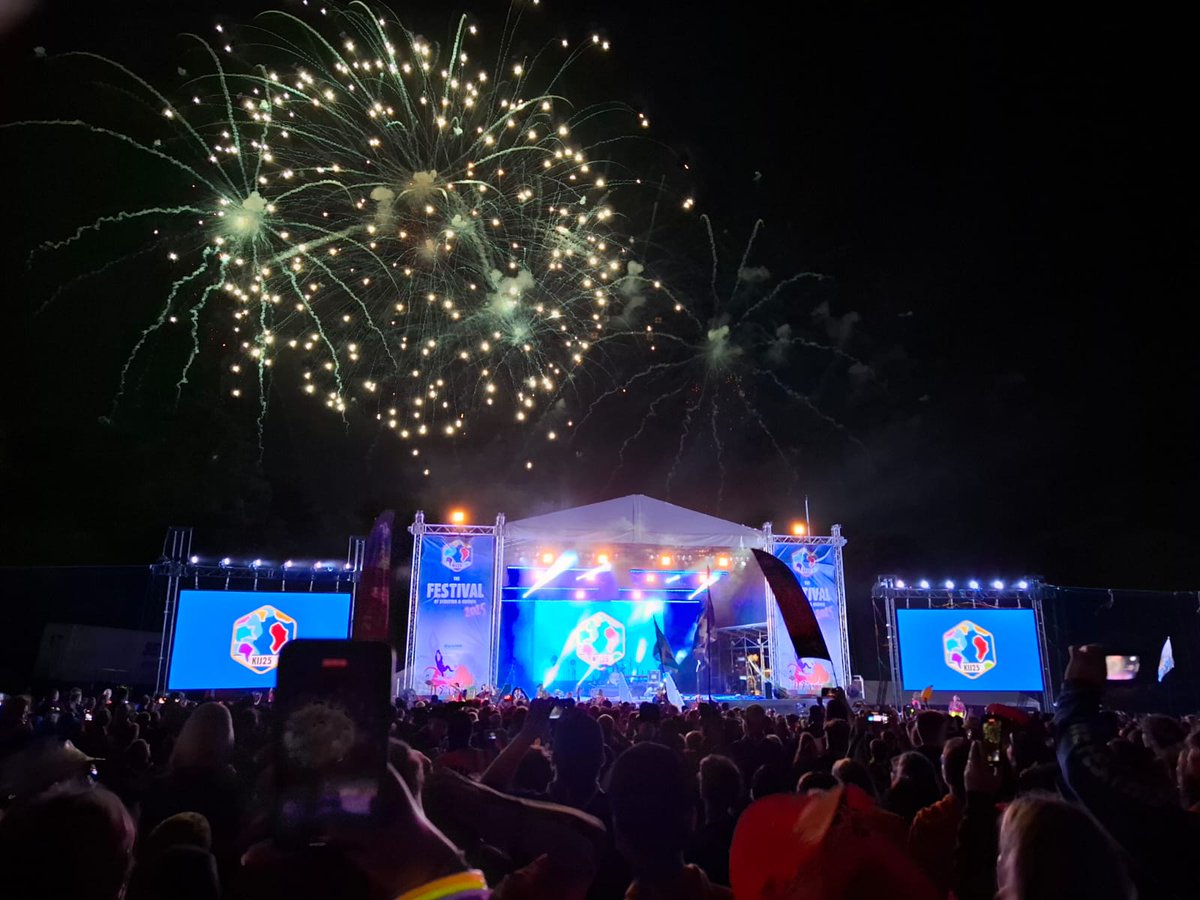 LRDScouts's tweet photo. On Saturday our Scouts returned from the Kent International Jamboree.  Looks like they had an absolutely amazing week! 😍 Thank you so much to all the leaders who took the time to take them on this brilliant trip.
More photos on our Facebook page. https://t.co/wY6hs18qZ9