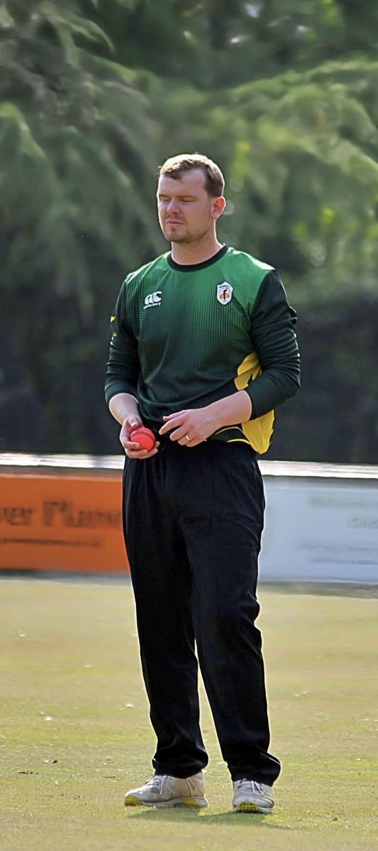 A 49 run victory over Egerton Park on Sunday sees the lads move into the Semi Finals of the County Cup.
We set 210/9 off 40 overs , Mike Turns 48 and Jarrad Pickering 39 

Then some disciplined bowling saw us bowl out Egerton Park for 161, Charlie Hack 3/21 .