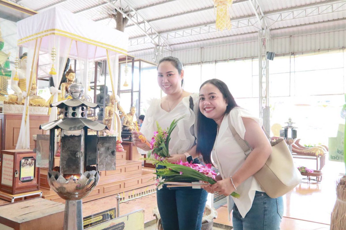 NatchanunC's tweet photo. ครึ่งหนึ่งของความสนุกในการเดินทาง คือความงดงามของการหลงทาง https://t.co/HDhYB6eow0