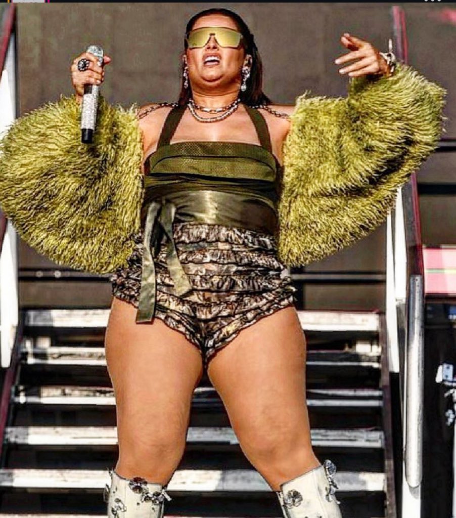 Oli London tweet media