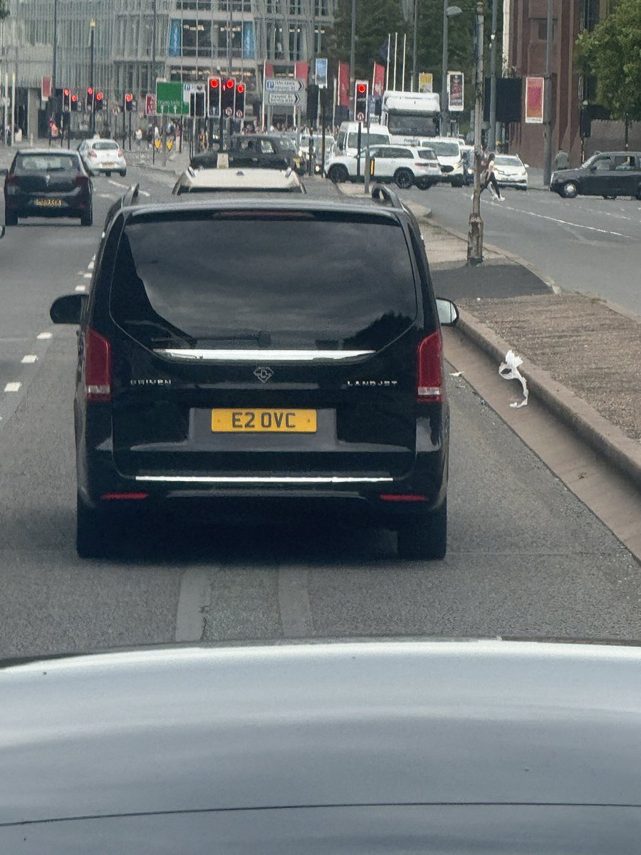 SamLittleboy1's tweet photo. @EFCLOYAL1878 Will that be him heading to Bram now then in the strand? https://t.co/6JD1eHr07h
