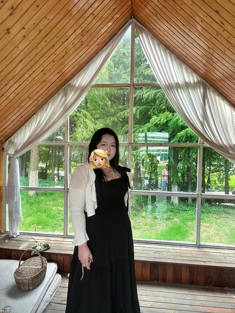 CassandraA65845's tweet photo. summer https://t.co/qeVpIjnB6I