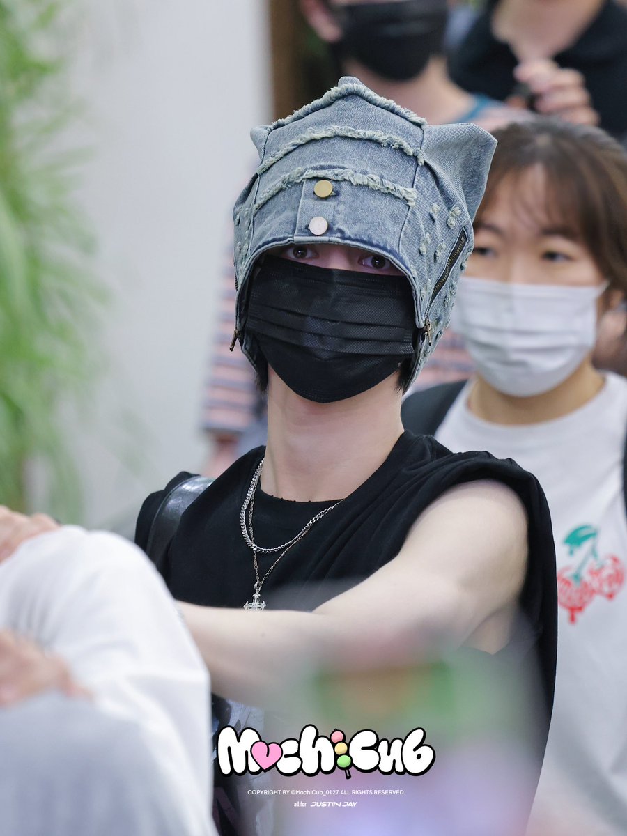 MochiCub_0127's tweet photo. 250811 GMP🫣

#SMTR25 #JUSTIN #JUSTINJAY #JJ #저스틴 #저스틴제이 #제이제이 #ジェイジェイ https://t.co/oche4FmQKR