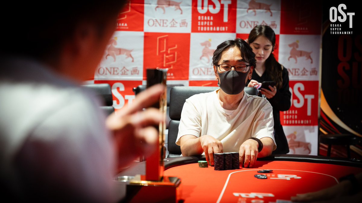 AmusementCafe's tweet photo. 安達選手‼️
OSAKA SUPER TOURNAMENT🏆

#4 MAIN EVENT
優勝を勝ち獲りました🎖️

おめでとうございます㊗️🎊

しばらく大分を離れていますが、最後のChampion shipもITMして今回のOSTで Champion‼️

ショートから巻き返して3時間にも及ぶHeads-UPを制しました🎉

#ost #poker #ocean https://t.co/1vIUwM9fIM