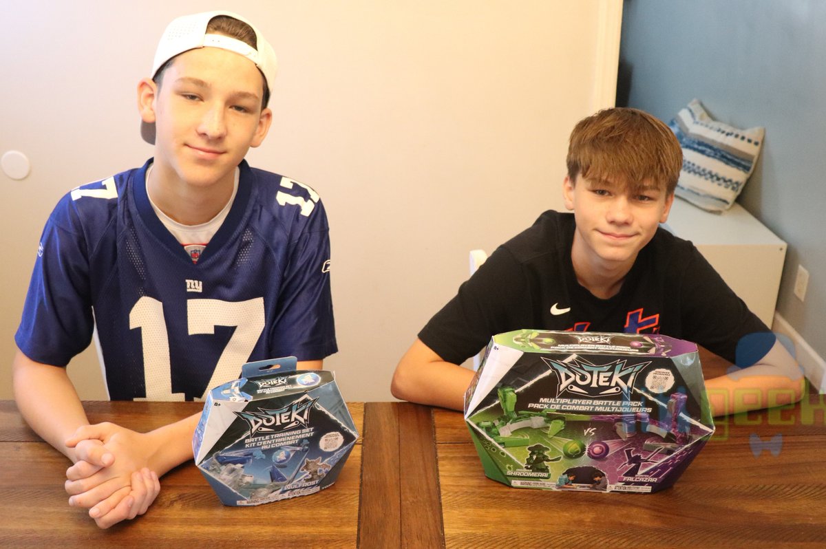 litlgeeks's tweet image. Doteki by @Tomy_Toy sent us Doteki!  And @litlgeeks just had to try it.  #Doteki #Deflect #Defend #Defeat #Arctos #Heatoru #Organika or #Spiritek Available #Amazon and #SpecialtyRetailers @TheGoodToyGroup @LearningExpress amzn.to/4maY3yH