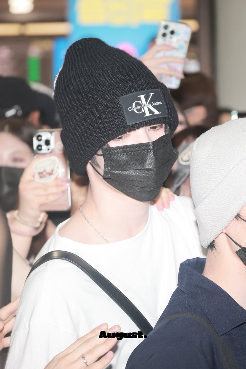 AugustHamin_'s tweet photo. 250811 GMP도착🛬

#하민 #HAMIN #이하민  
#SMTR25 #SMBG https://t.co/9o5sUJUhRj