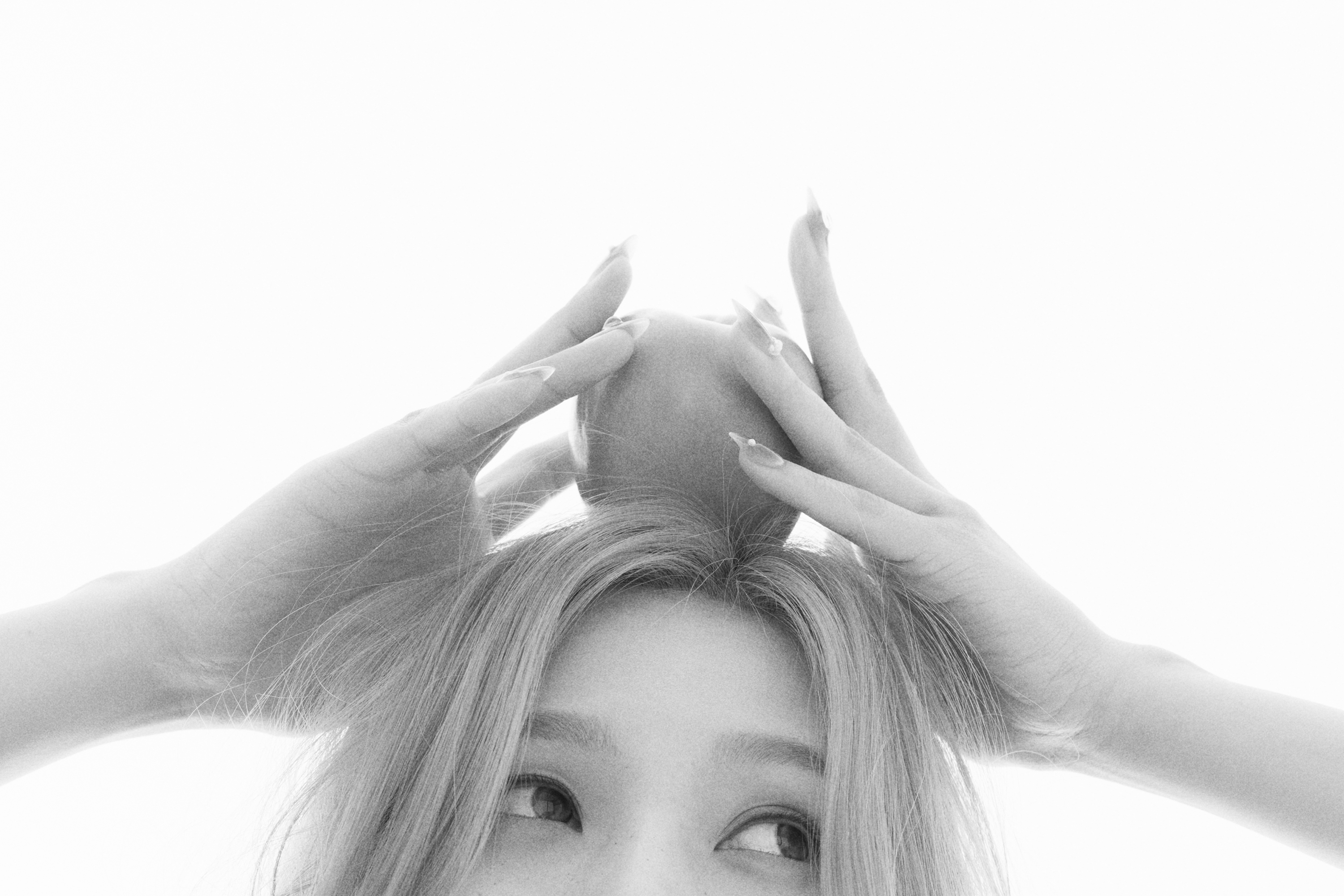 GyFBkTobgAAs6zW?format=jpg&name=4096x4096