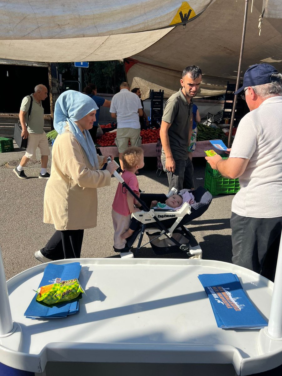 AK Nokta'mız bugün Altayçeşme Mahallesi Semt Pazarı Girişinde.. <a href="/Behadir/">Serkan Bahadir</a> <a href="/maltepeakparti/">AK Parti Maltepe</a>