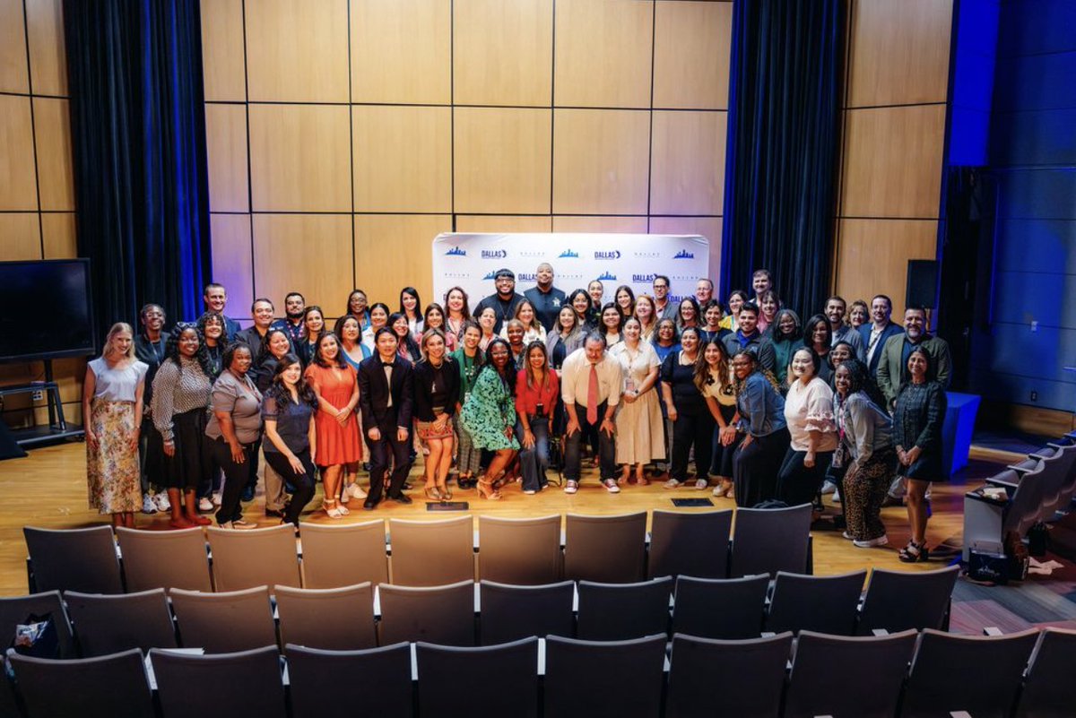 DallasEdFound's tweet photo. 🎉 Congrats to our 25–26 @DallasEdFound Heart of Teaching Grant recipients! These #DallasISD educators are bringing bold, creative ideas to life in their classrooms this year. 💛 #HeartOfTeaching #DallasISD #TeacherGrants #EquityInEducation @dallasschools https://t.co/NlTNQoPIOl