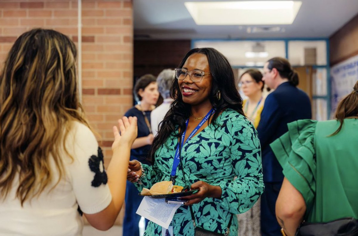 DallasEdFound's tweet photo. 🎉 Congrats to our 25–26 @DallasEdFound Heart of Teaching Grant recipients! These #DallasISD educators are bringing bold, creative ideas to life in their classrooms this year. 💛 #HeartOfTeaching #DallasISD #TeacherGrants #EquityInEducation @dallasschools https://t.co/NlTNQoPIOl