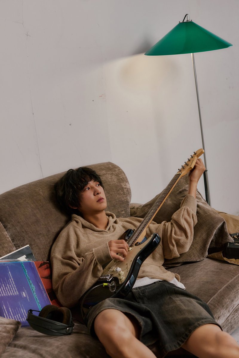 CHANYEOL 찬열 'Upside Down' TEASER IMAGE 1 - Off Ver.

CHANYEOL 찬열 The 2nd Mini Album 【Upside Down】
➫ 2025.08.25 6PM (KST)

💿Pre-order
CHANYEOL.lnk.to/UpsideDown

#CHANYEOL #찬열
#EXO #엑소 #weareoneEXO
#UpsideDown #CHANYEOL_UpsideDown