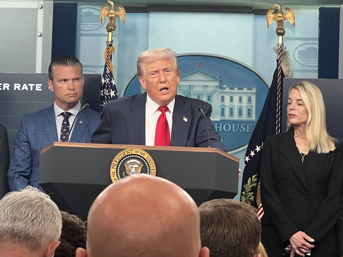 sarah smith tweet media