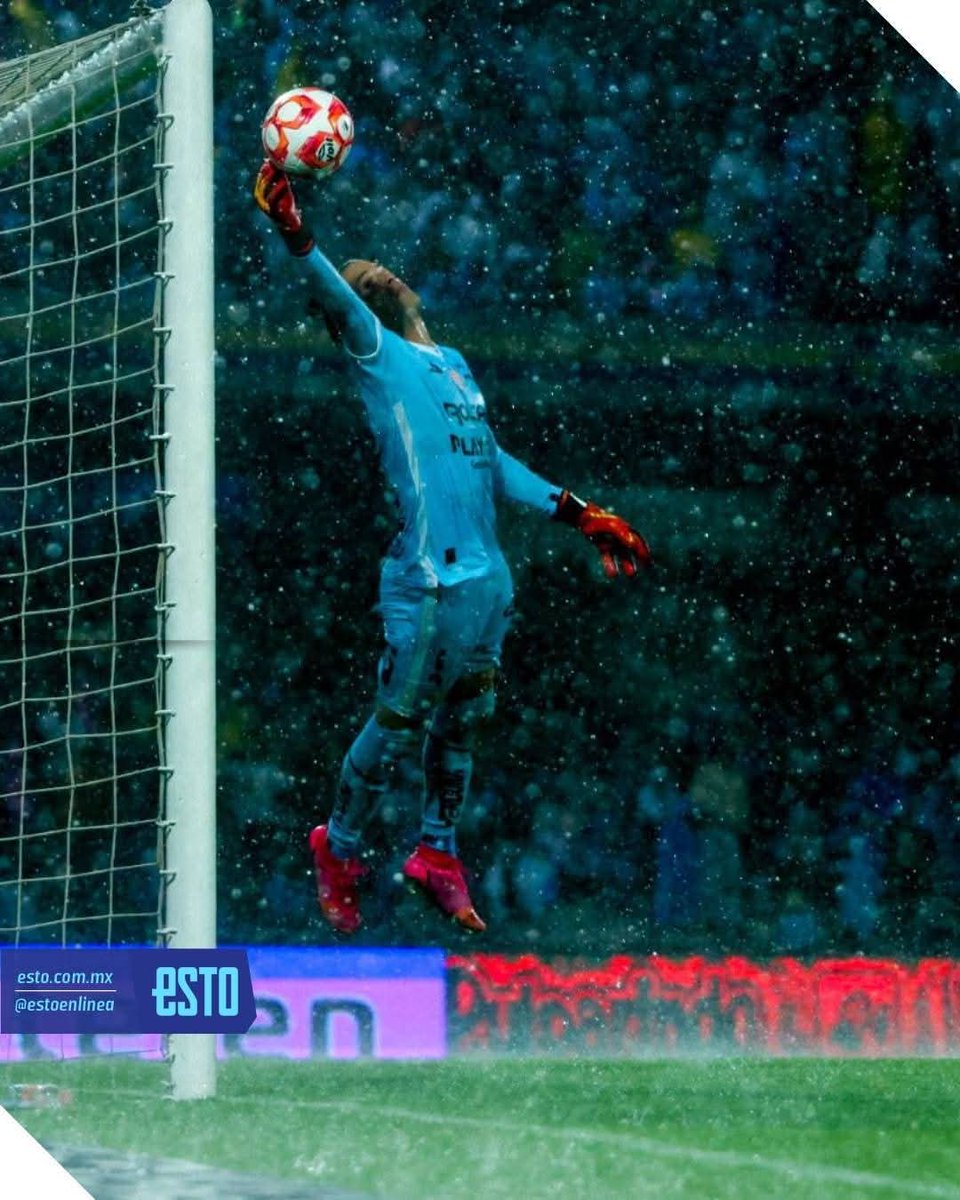 La atajada de Unsain ayer.