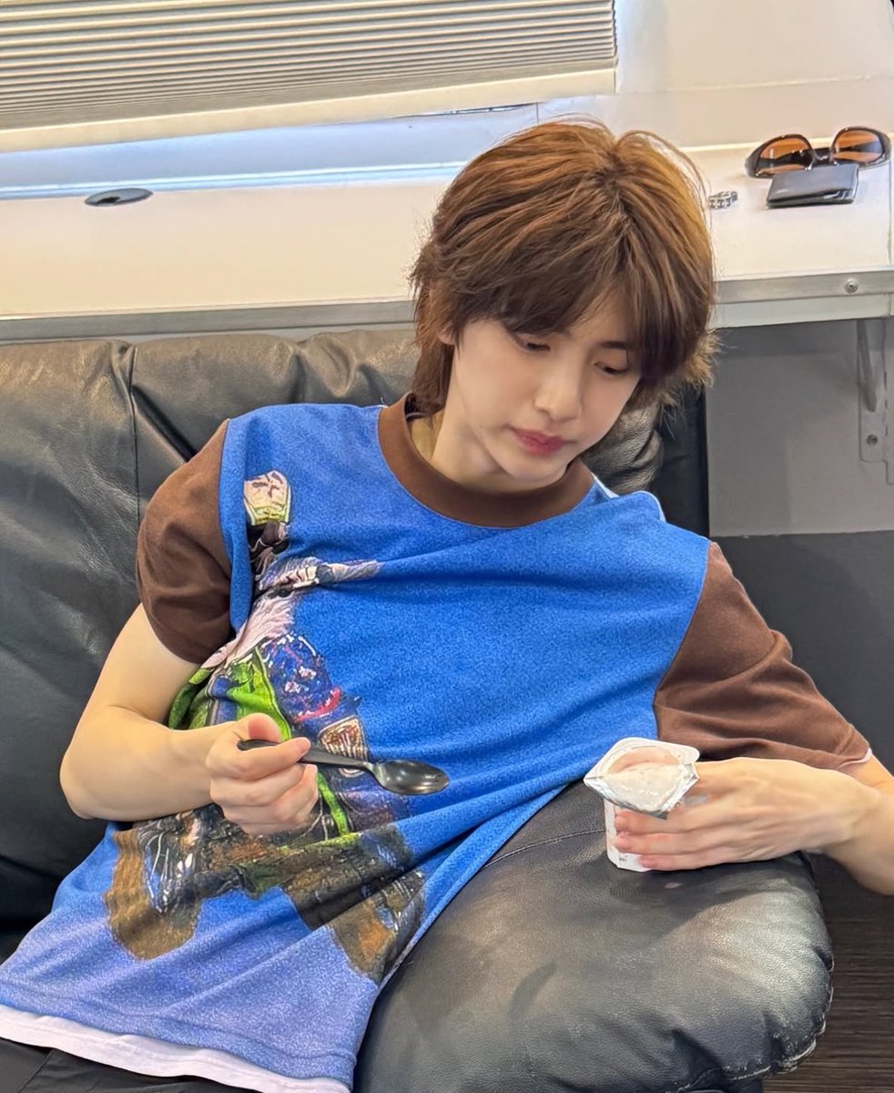Rubyzzbb's tweet photo. 주훈님 왤케순딩함 아 https://t.co/G3VCjkaWI6