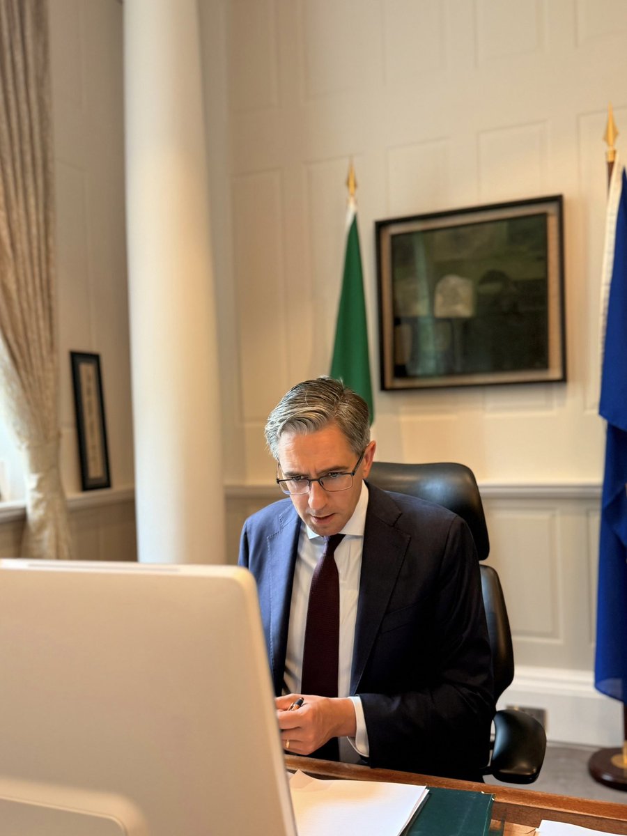 8Ulaseas8's tweet image. See you next Tuesday.  #hamasharris #Harris