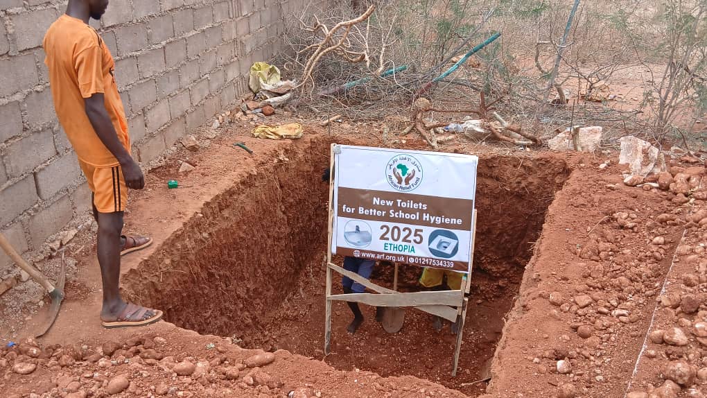 AReliefFund's tweet photo. Huge thanks to our supporters for kickstarting toilet projects in Gabiley, Jigjiga, Godey &amp; Luq!  Soon, students &amp; teachers will have safe, clean facilities—boosting hygiene &amp; learning. Ready soon! Donate: https://t.co/dOwMM1CMHF #WASH #SchoolHygiene #EducationForAll https://t.co/5gHqVv7UxH