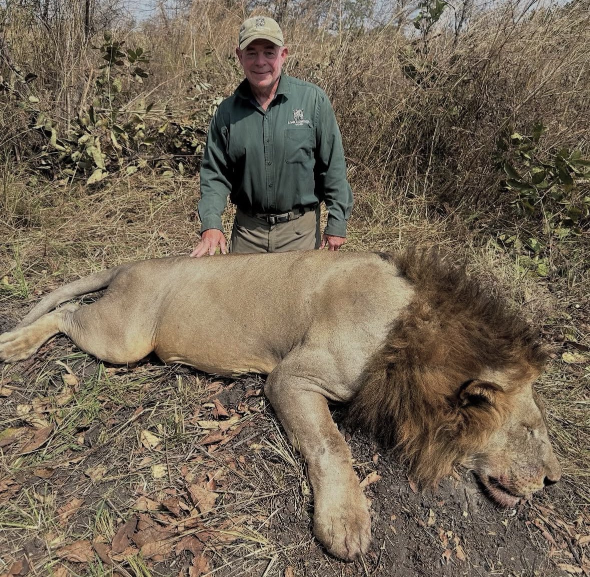 Xpose Trophy Hunting (@xposetrophyhunt) on Twitter photo Brian Welker (SCIF,president) with the lion he killed in Tanzania courtesy Adam Clements Safaris. He sees himself as a 'conservationist.' Just an old man that could have spent his money more wisely.
#BanTrophyHunting RT
<a href="/SARA2001NOOR/">Sara✌️💙🍉peaceFOReveryone</a> <a href="/Angelux1111/">Angel</a> <a href="/ali_naka/">African</a> <a href="/Lin11W/">🌱🌹❤️ Anonymous for the voiceless ❤️🌹🌱</a> <a href="/PhaedraXTeddy/">Phaedra</a> Brian Welker (SCIF,president) with the lion he killed in Tanzania courtesy Adam Clements Safaris. He sees himself as a 'conservationist.' Just an old man that could have spent his money more wisely.
#BanTrophyHunting RT
<a href="/SARA2001NOOR/">Sara✌️💙🍉peaceFOReveryone</a> <a href="/Angelux1111/">Angel</a> <a href="/ali_naka/">African</a> <a href="/Lin11W/">🌱🌹❤️ Anonymous for the voiceless ❤️🌹🌱</a> <a href="/PhaedraXTeddy/">Phaedra</a>