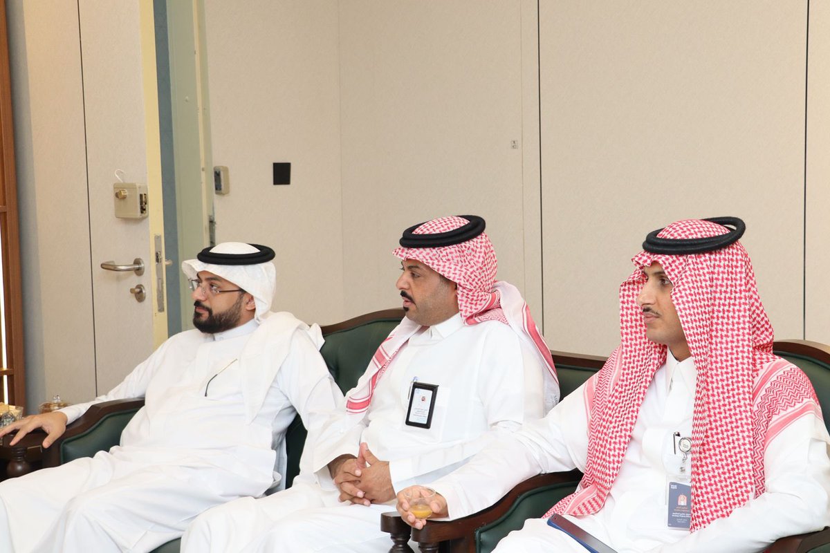 دشّن #تجمع_الرياض_الصحي_الأول خدمة #موصول في مستشفى القويعية العام بالتعاون مع #نوبكو، في خطوة نوعية تهدف إلى تعزيز كفاءة سلاسل الإمداد وتطوير آليات توزيع المستلزمات الطبية.