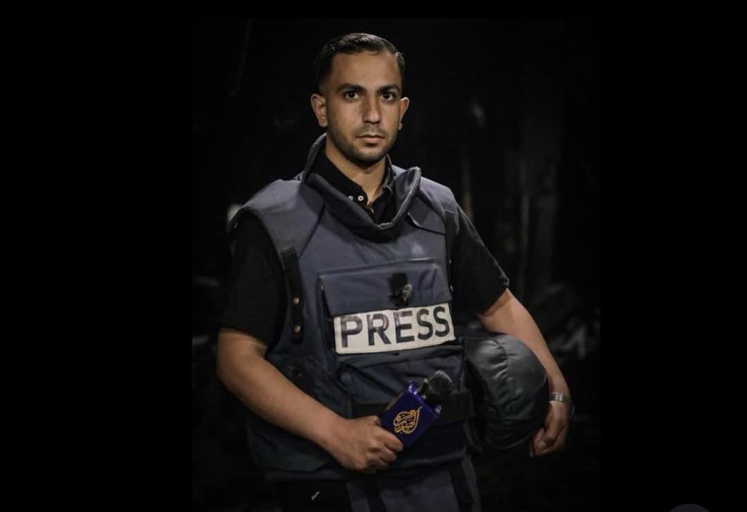 Asesinar a periodistas. Cerrar Gaza al mundo.
“Israel“ tiene miedo a la verdad.
Pero la verdad no se rinde y le señalará para siempre.

El número de periodistas asesinados ha aumentado a 238 desde el inicio del genocidio
Al asesinato de los 5 periodistas de Al Jazzera se suma el