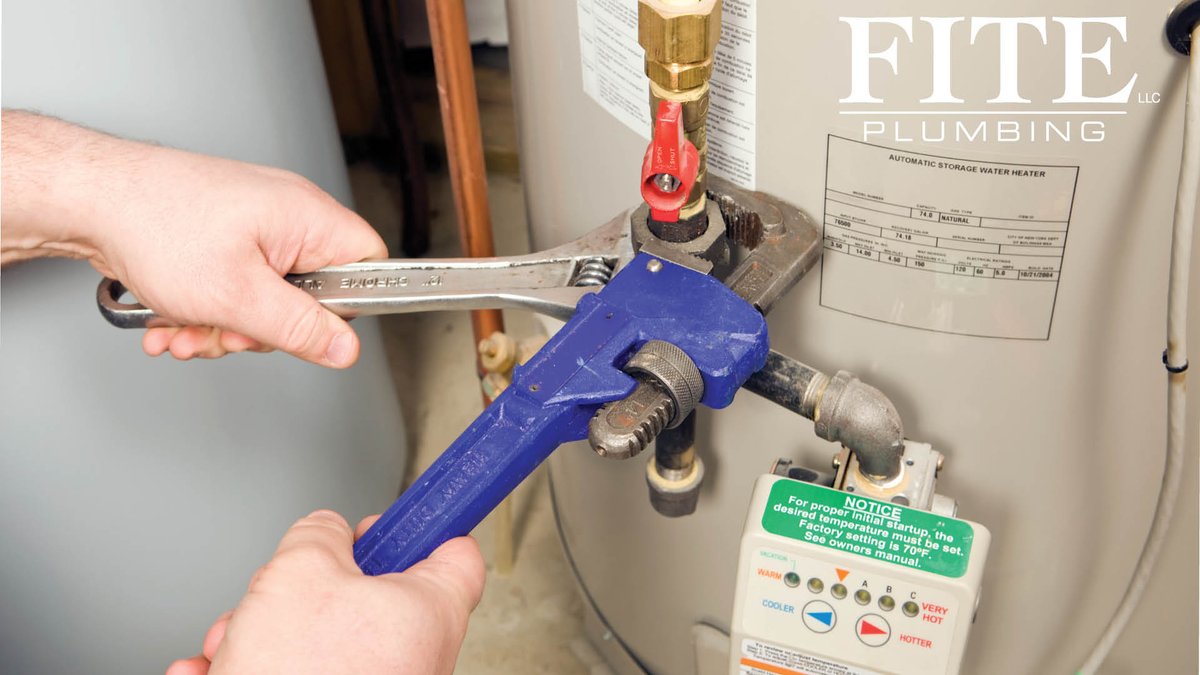 FitePlumbing's tweet image. Is your water heater showing signs it’s ready to retire?
🚫 Lukewarm showers
⚠️ Strange noises
💧 Leaks or rusty water

📞 Call us today or book online! bit.ly/443MRvU 
💧 Honest service. Reliable results.

#WaterHeaterRepair #PlumbingPros #FitePlumbing #HomeComfort