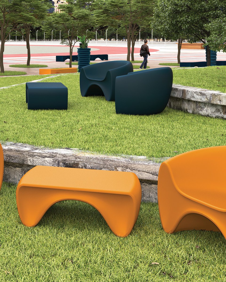 Choose Tonik for fade resistant color options that stay vibrant all the way through grad school!
⁠
l8r.it/4SjA
⁠
#OutdoorSeating #ModernFurniture #ContractFurniture #ModernFurnitureDesign #CollegeLife #CampusLife #CommercialDesign #CommercialFurniture⁠ #Seating