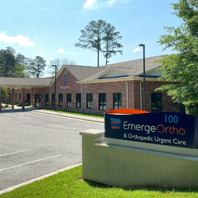 Expert orthopedic care, all in one place! 

Visit EmergeOrtho–Chapel Hill at 100 Perkins Dr. We offer joint replacement, sports injury care, PT, X-ray &amp; more.

Find out more or request a visit: hubs.ly/Q03s4n040

#EmergeOrtho